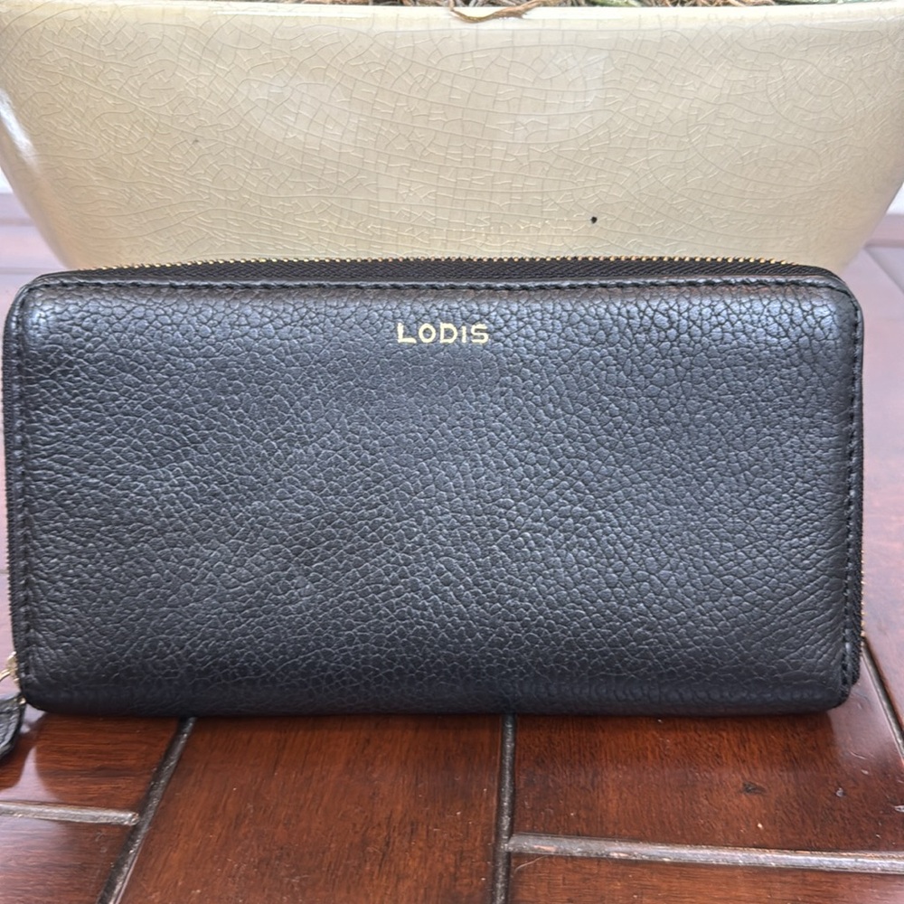 Lodis Black Pebbled Grain Leather Wallet - Picture 2 of 10